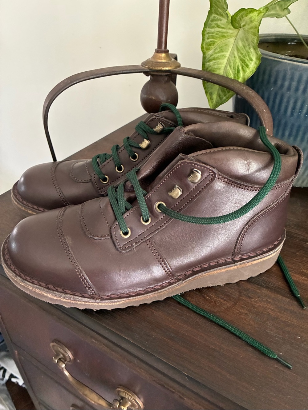 Men's Brown Leather Jim Green ranger Boots with Green Laces